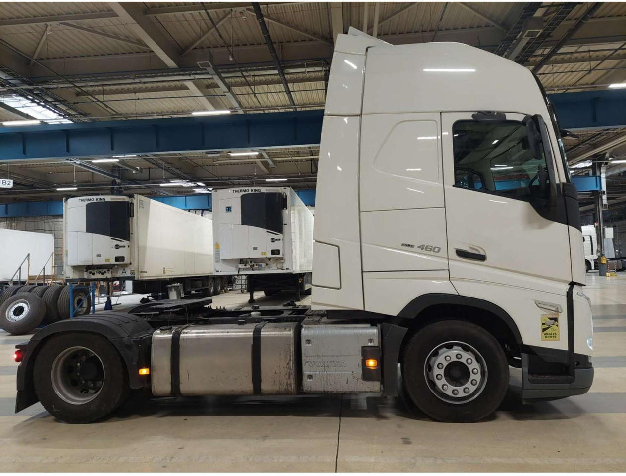 2023 Volvo FH 460 Globetrotter XL i-Save - Tractor unit: picture 2 2023 Volvo FH 460 Globetrotter XL i-Save - Tractor unit: picture 2