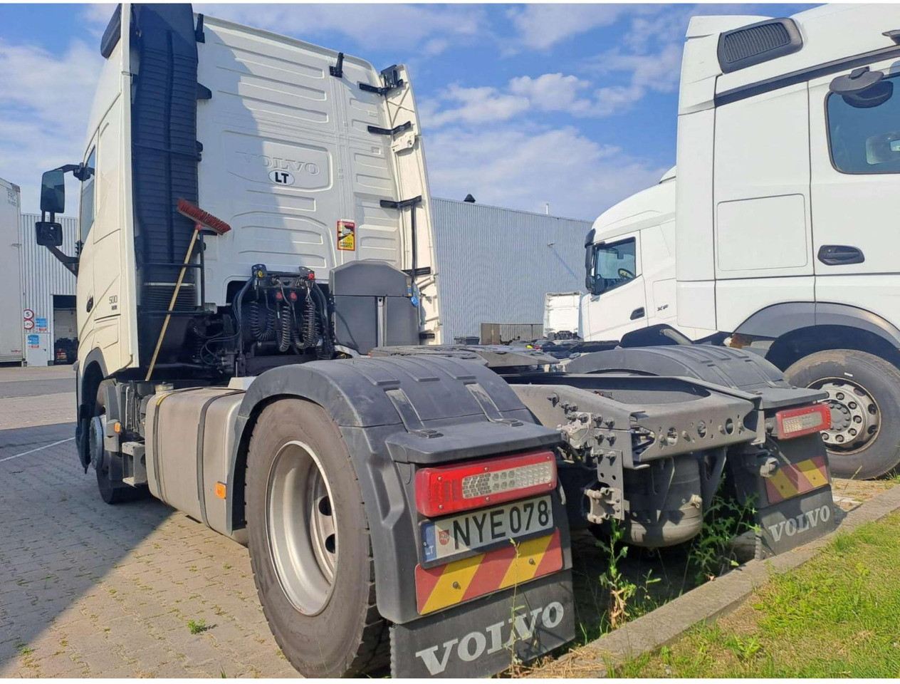 2025 Volvo FH 500 Globetrotter XL ACC - Tractor unit: picture 3 2025 Volvo FH 500 Globetrotter XL ACC - Tractor unit: picture 3
