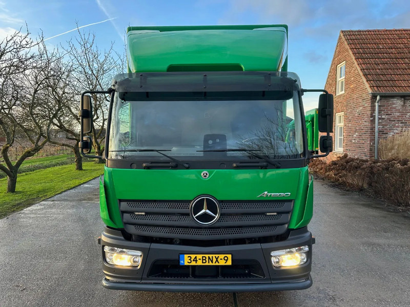 Mercedes-Benz Atego 1018 / NL TRUCK / 10T / NEW TACHO / BOX+LIFT+SIDE DOOR / AIRCO - Box truck: picture 2 Mercedes-Benz Atego 1018 / NL TRUCK / 10T / NEW TACHO / BOX+LIFT+SIDE DOOR / AIRCO - Box truck: picture 2