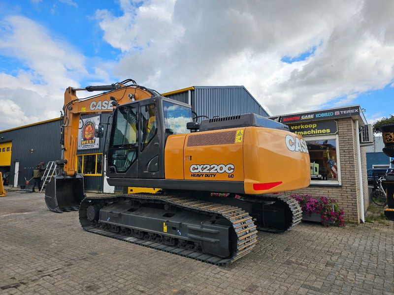 Case CX220C - Crawler excavator: picture 3 Case CX220C - Crawler excavator: picture 3