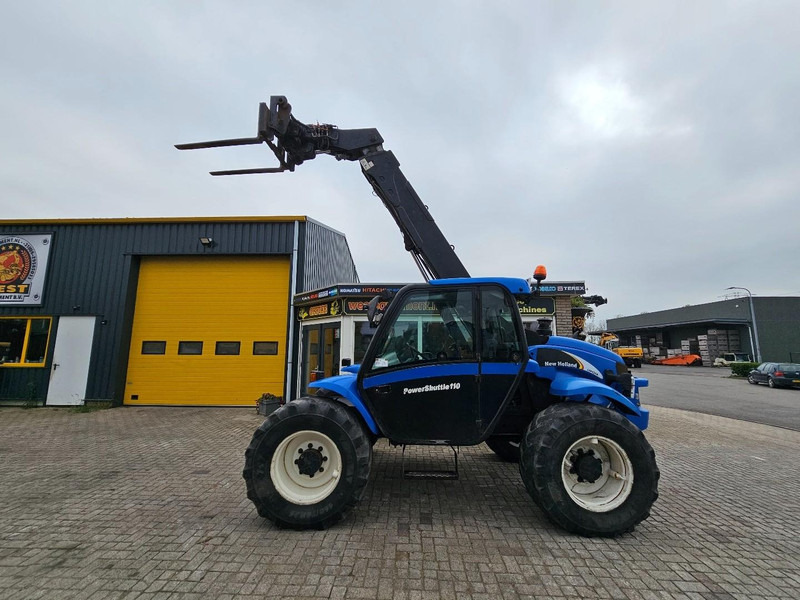 New Holland LM435A - Telescopic handler: picture 1 New Holland LM435A - Telescopic handler: picture 1