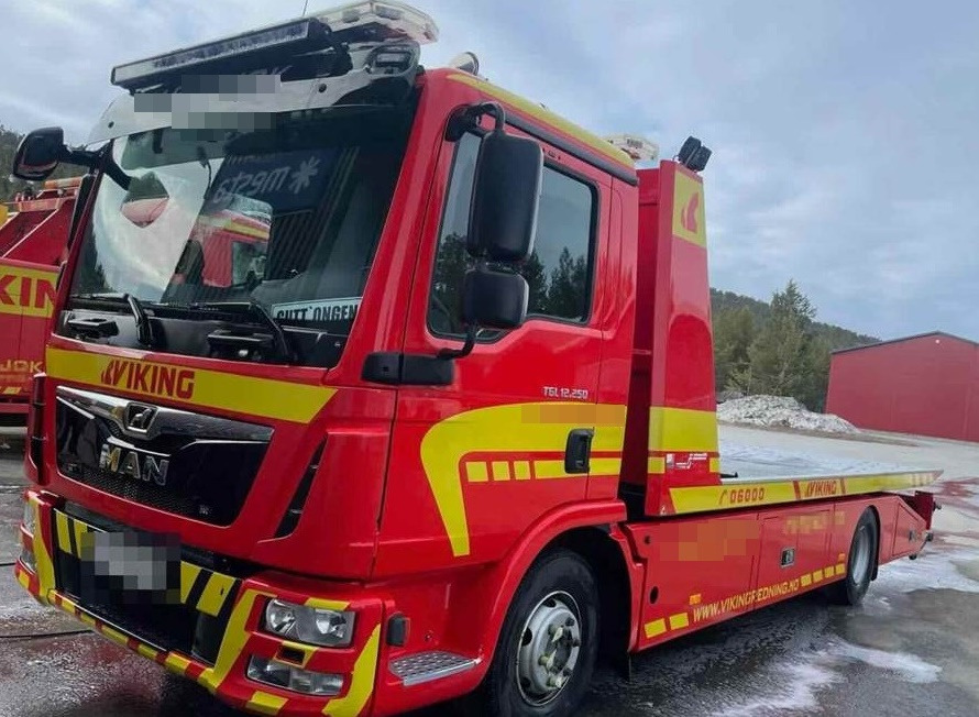 MAN TGL 12.250 4x2 Manual Nordic Edition 2x Winch Brille - Tow truck: picture 4 MAN TGL 12.250 4x2 Manual Nordic Edition 2x Winch Brille - Tow truck: picture 4