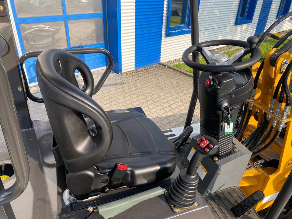Compact loader, Trailer Radlader/Hoflader BK906 inkl. Tieflader und Gabel/Schaufelpaket *INKL.19% MWST*BERGER KRAUS*PERKINS*SOFORT!*: picture 6