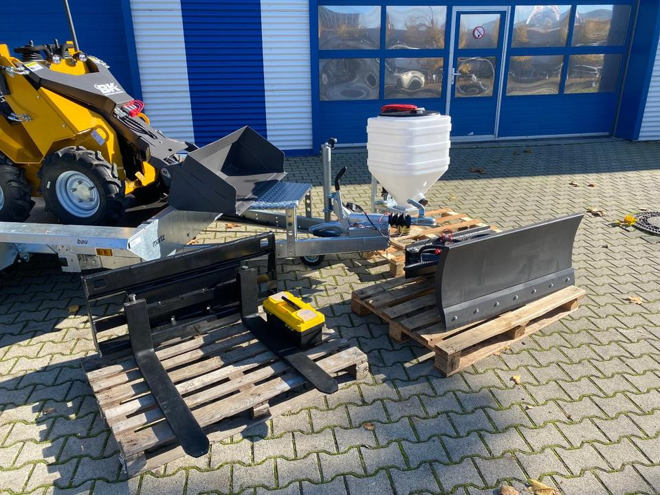Radlader/Mini-Radlader BK360SW inkl. Tieflader und Winter-Komplettpaket *INKL.19% MWST*BERGER KRAUS*B&S MOTOR*SOFORT!* - Compact loader: picture 3 Radlader/Mini-Radlader BK360SW inkl. Tieflader und Winter-Komplettpaket *INKL.19% MWST*BERGER KRAUS*B&S MOTOR*SOFORT!* - Compact loader: picture 3