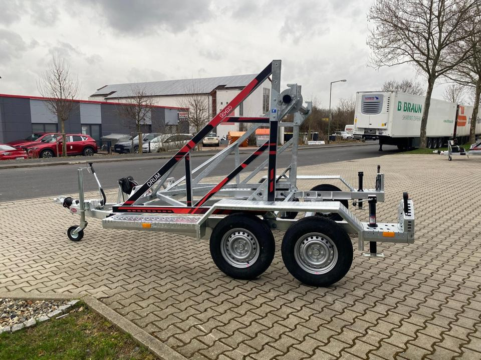 Vermietung / Kabelanhänger 2700KG / Nutzlast 2040KG / Kabeltrommel-Anhänger / Glasfaser/ 1 Monat - Cable drum trailer: picture 4 Vermietung / Kabelanhänger 2700KG / Nutzlast 2040KG / Kabeltrommel-Anhänger / Glasfaser/ 1 Monat - Cable drum trailer: picture 4