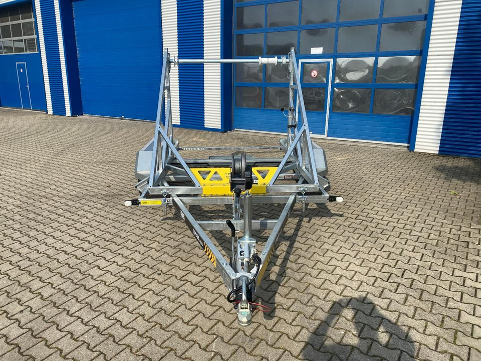 Vermietung / Kabelanhänger 2700KG / Nutzlast 2094KG / Kabeltrommel-Anhänger / Glasfaser/ 1 Woche - Cable drum trailer: picture 2 Vermietung / Kabelanhänger 2700KG / Nutzlast 2094KG / Kabeltrommel-Anhänger / Glasfaser/ 1 Woche - Cable drum trailer: picture 2
