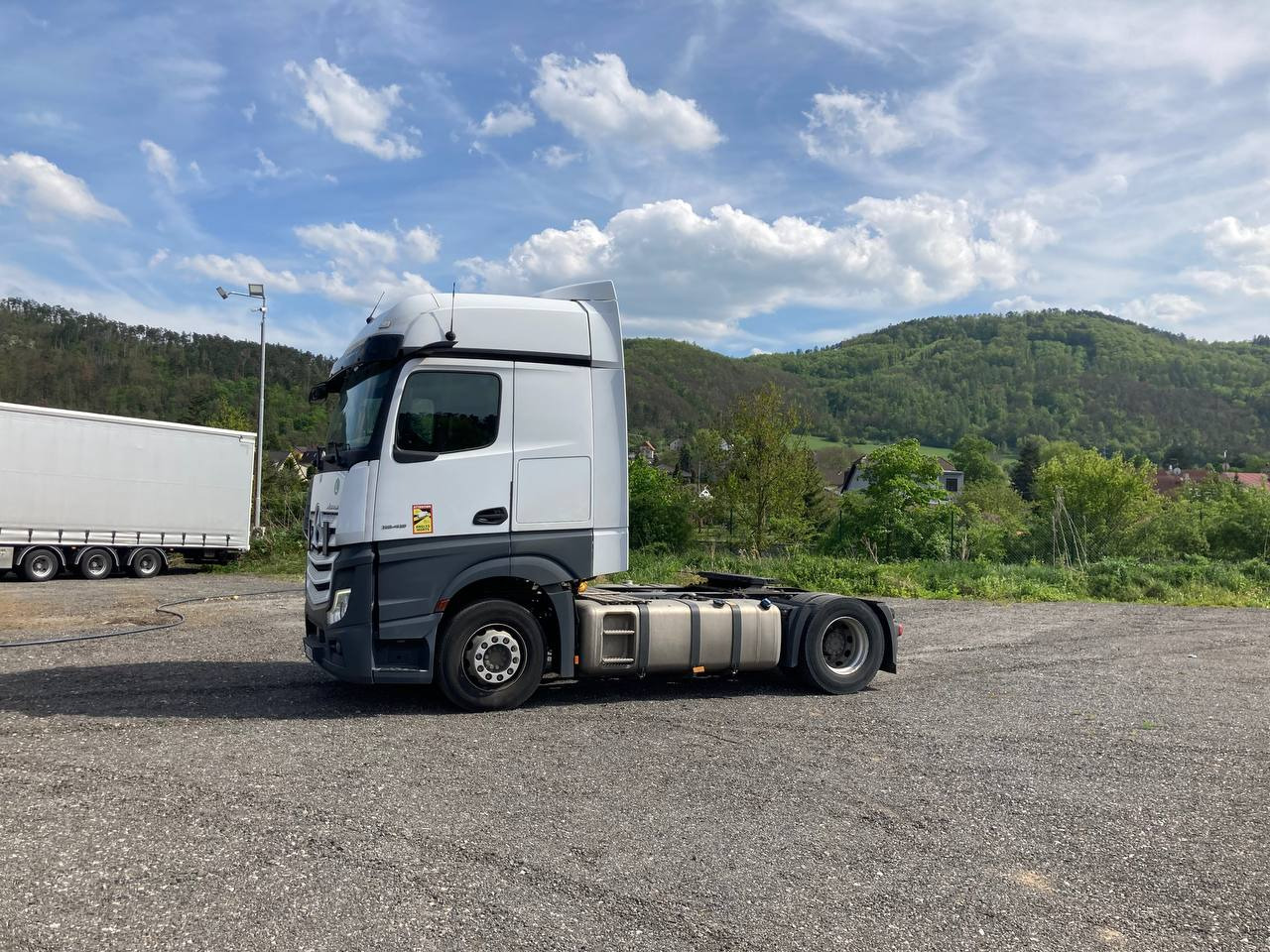Mercedes-Benz Actros 1845 LS 4x2 BigSpace - Tractor unit: picture 4 Mercedes-Benz Actros 1845 LS 4x2 BigSpace - Tractor unit: picture 4