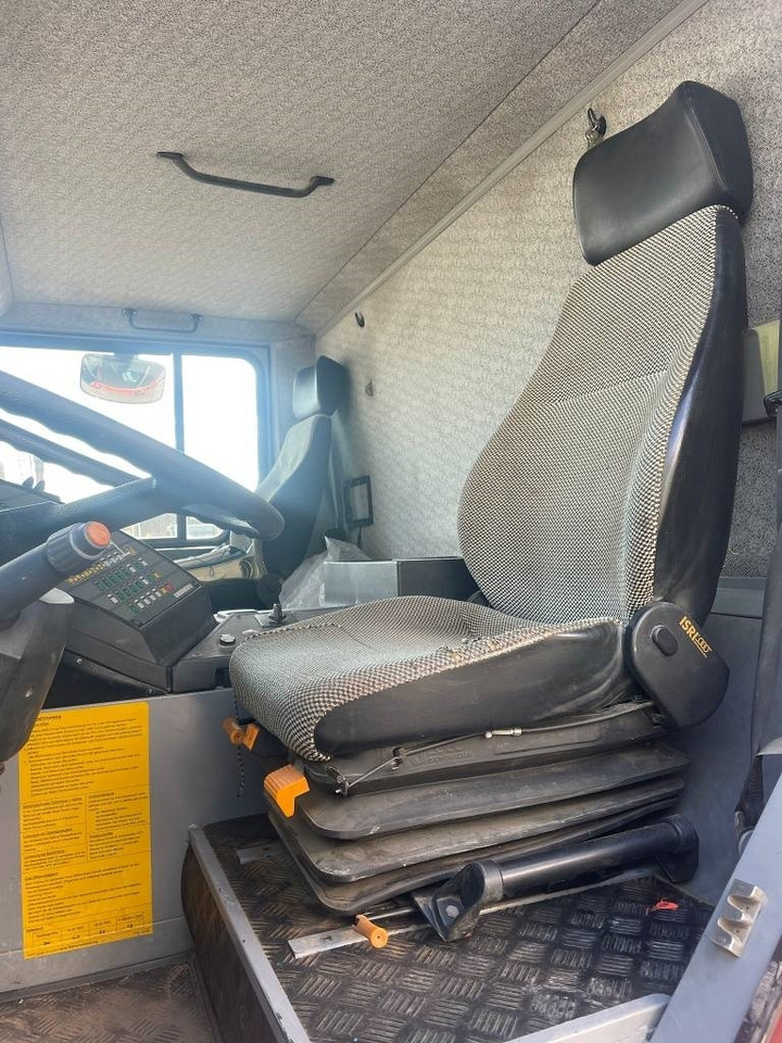 All terrain crane Liebherr LTM 1080-1: picture 9 All terrain crane Liebherr LTM 1080-1: picture 9