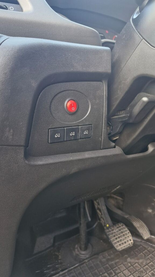 Leasing of IVECO Daily 35s18 / HIMATIC / euro6 / 35.000 euro NETTO IVECO Daily 35s18 / HIMATIC / euro6 / 35.000 euro NETTO: picture 11