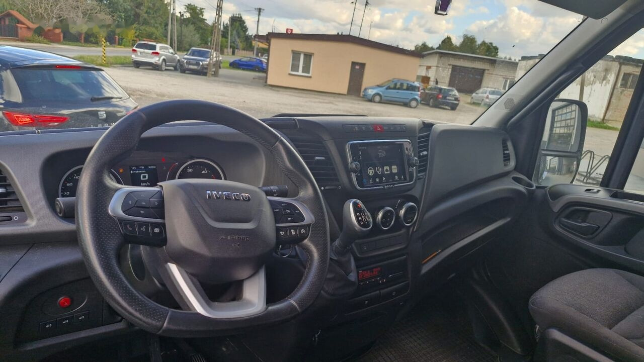 Leasing of IVECO Daily 35s18 / HIMATIC / euro6 / 35.000 euro NETTO IVECO Daily 35s18 / HIMATIC / euro6 / 35.000 euro NETTO: picture 12