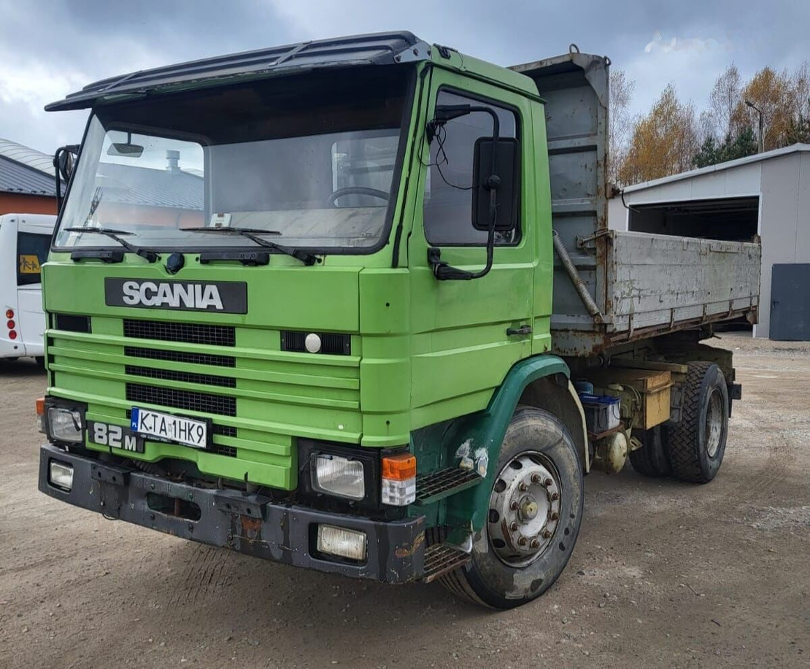 Scania 82M - Tipper: picture 1 Scania 82M - Tipper: picture 1