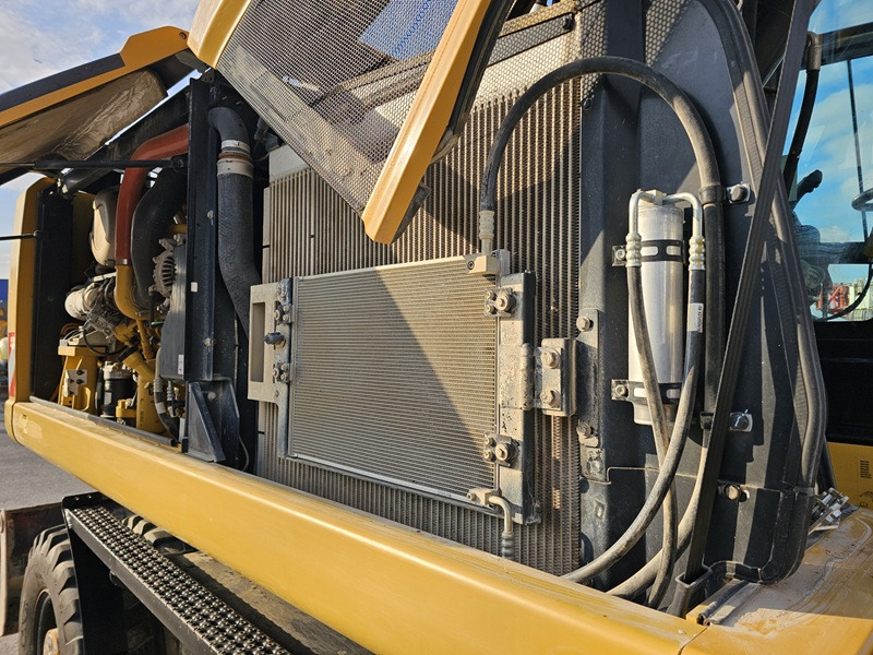 Wheel excavator CATERPILLAR M318F: picture 14