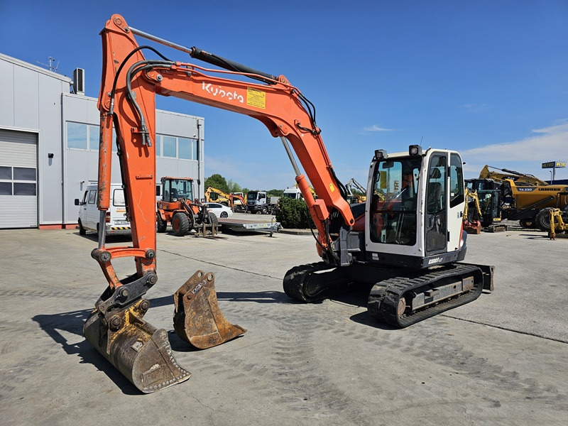 KUBOTA KX080-3 - Mini excavator: picture 1 KUBOTA KX080-3 - Mini excavator: picture 1