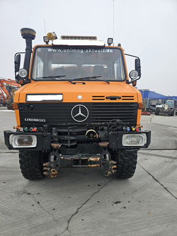 Snow removal vehicle UNIMOG U1600: picture 7