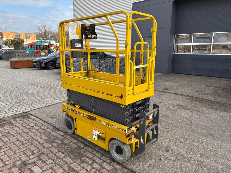 GMG 1930-ED **Genie GS1930/JLG 1930ES - Scissor lift: picture 2 GMG 1930-ED **Genie GS1930/JLG 1930ES - Scissor lift: picture 2