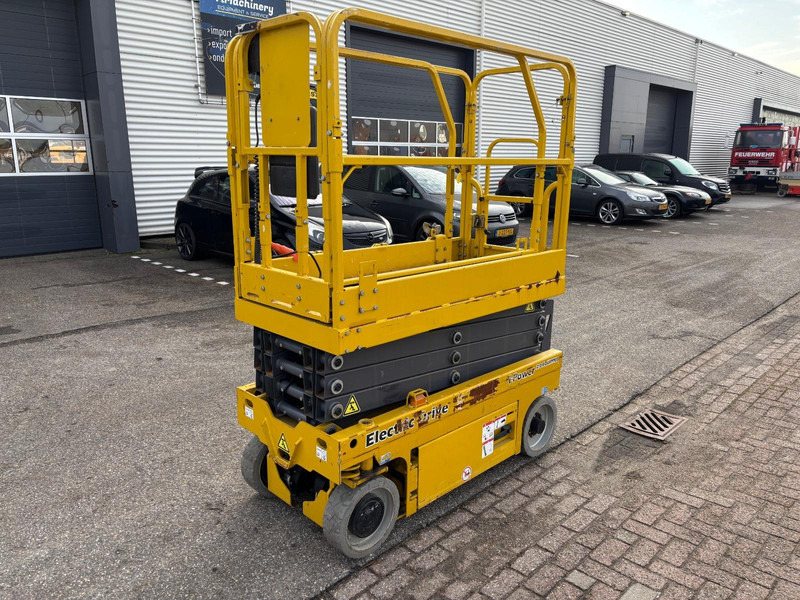 GMG 1930-ED **Genie GS1930/JLG 1930ES - Scissor lift: picture 3 GMG 1930-ED **Genie GS1930/JLG 1930ES - Scissor lift: picture 3