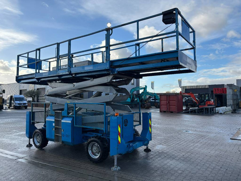 Genie GS 3384 RT - Scissor lift: picture 4 Genie GS 3384 RT - Scissor lift: picture 4