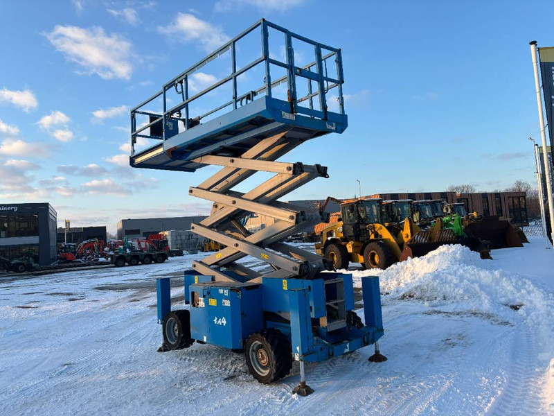 Genie GS3369RT - Scissor lift: picture 3 Genie GS3369RT - Scissor lift: picture 3