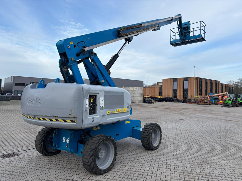 Genie S-65 - Aerial platform: picture 3 Genie S-65 - Aerial platform: picture 3