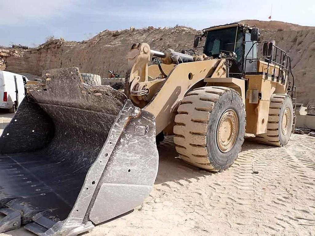 CAT 988K - Wheel loader: picture 1 CAT 988K - Wheel loader: picture 1