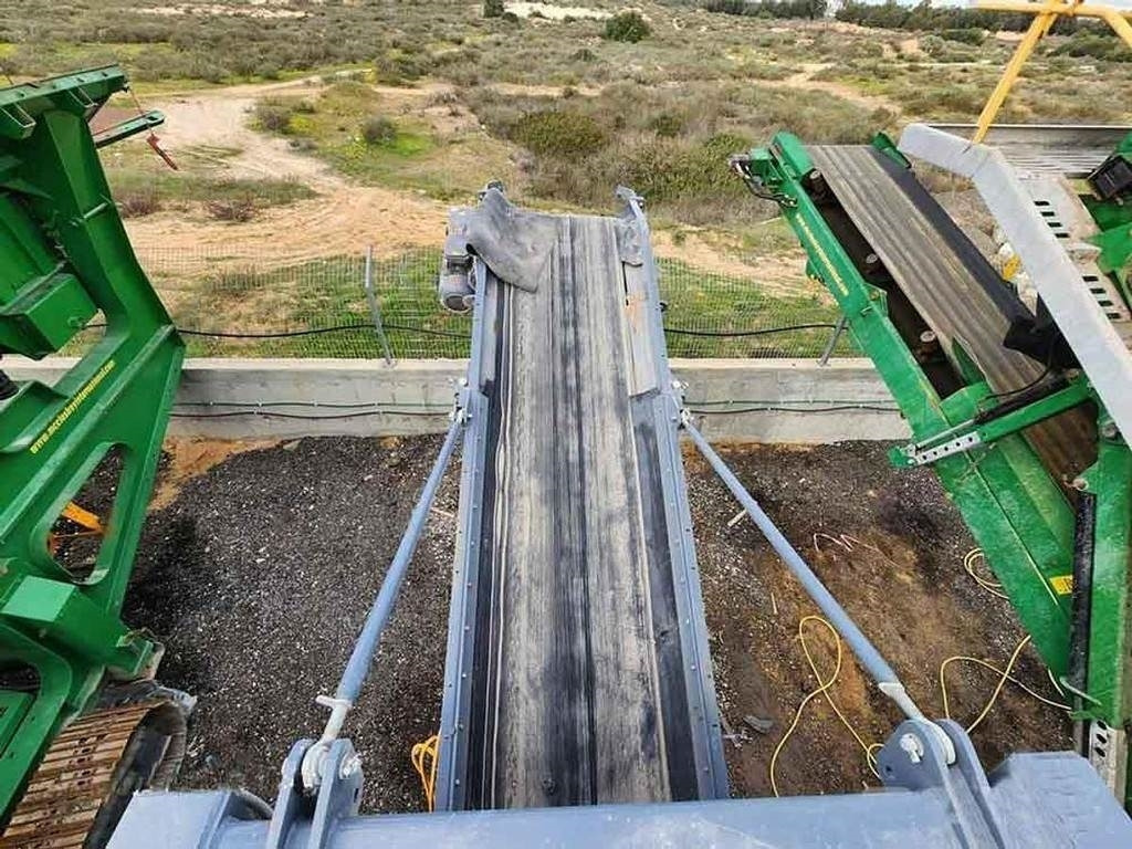 Cone crusher Kleemann MCO11PRO: picture 12 Cone crusher Kleemann MCO11PRO: picture 12