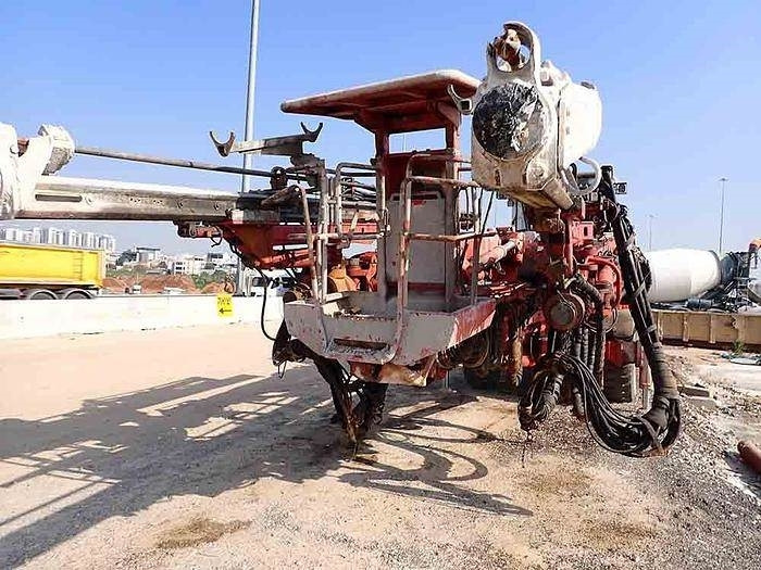 Sandvik DT821 C - Drilling rig: picture 2 Sandvik DT821 C - Drilling rig: picture 2