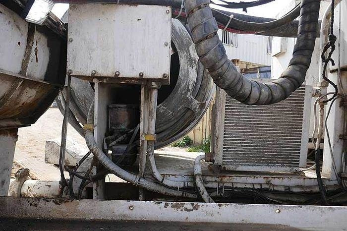 Concrete pump truck Titan IS26: picture 25