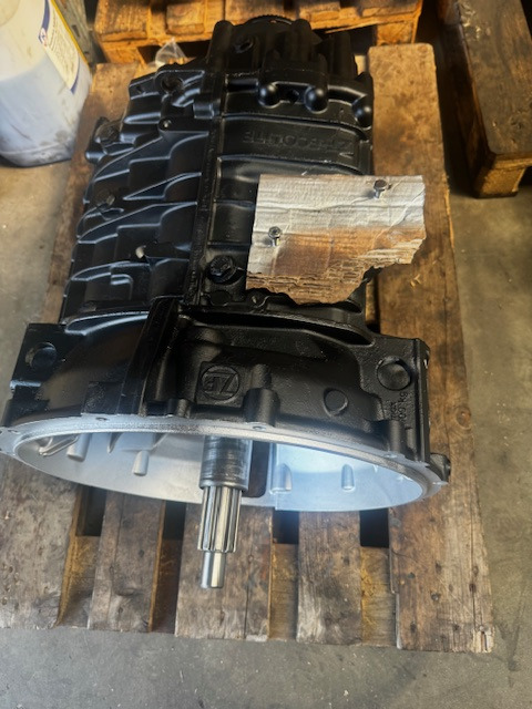 ZF 6AS800 TO generalüberholt MAN Getriebe - Gearbox: picture 2 ZF 6AS800 TO generalüberholt MAN Getriebe - Gearbox: picture 2