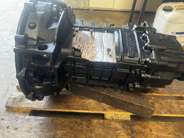 ZF 6AS800 TO generalüberholt MAN Getriebe - Gearbox: picture 1 ZF 6AS800 TO generalüberholt MAN Getriebe - Gearbox: picture 1