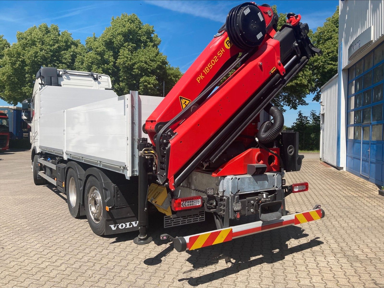Volvo FH 6x2 R NLA Luftfederung - Dropside/ Flatbed truck, Crane truck: picture 4 Volvo FH 6x2 R NLA Luftfederung - Dropside/ Flatbed truck, Crane truck: picture 4