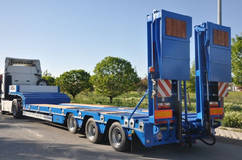 New Low loader semi-trailer Özgül 3 AXE LOWBED SEMI TRAILER: picture 16
