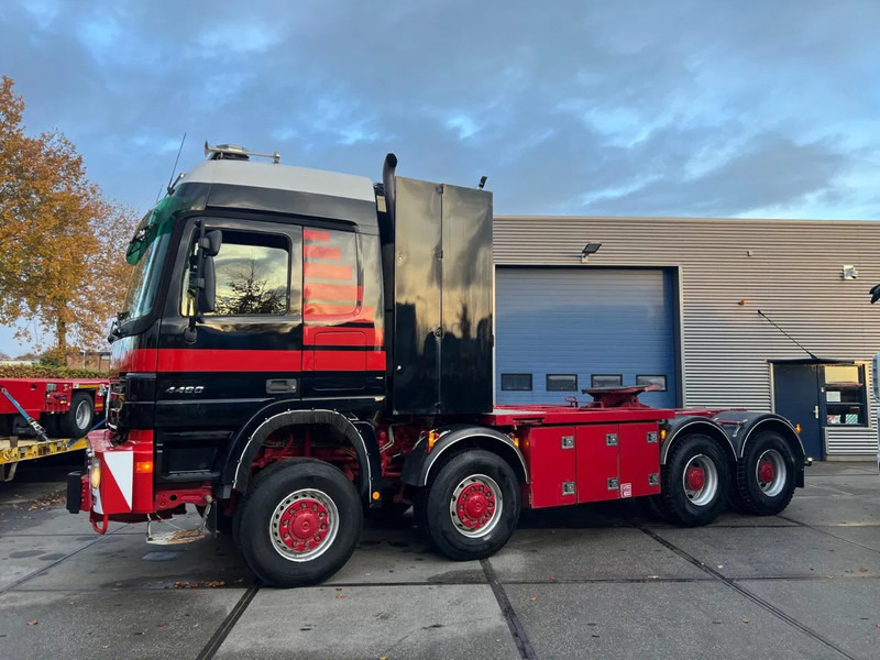 Mercedes-Benz Actros 4460 SLT 8x8 Actros 4460 8x8 SLT - Tractor unit: picture 2 Mercedes-Benz Actros 4460 SLT 8x8 Actros 4460 8x8 SLT - Tractor unit: picture 2