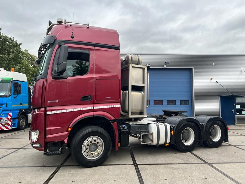 Mercedes-Benz Arocs 3363 Actros 3363 - Tractor unit: picture 1 Mercedes-Benz Arocs 3363 Actros 3363 - Tractor unit: picture 1