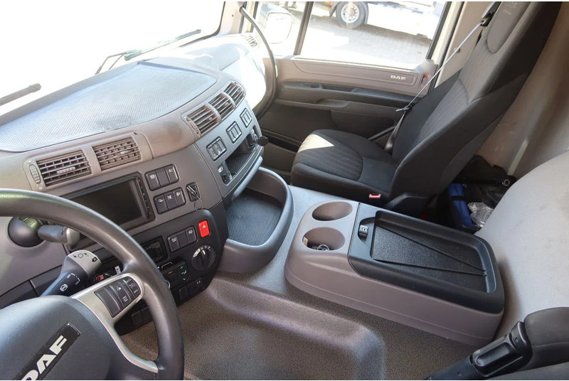 DAF CF 290 FA Bak + Dhollandia klep 2000 KG - Box truck: picture 5 DAF CF 290 FA Bak + Dhollandia klep 2000 KG - Box truck: picture 5