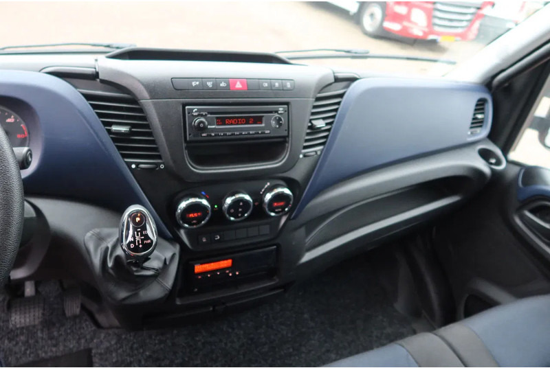 Box truck Iveco 72 C 180 bak + Dhollandia klep 1000 KG 3.0 L motor: picture 16