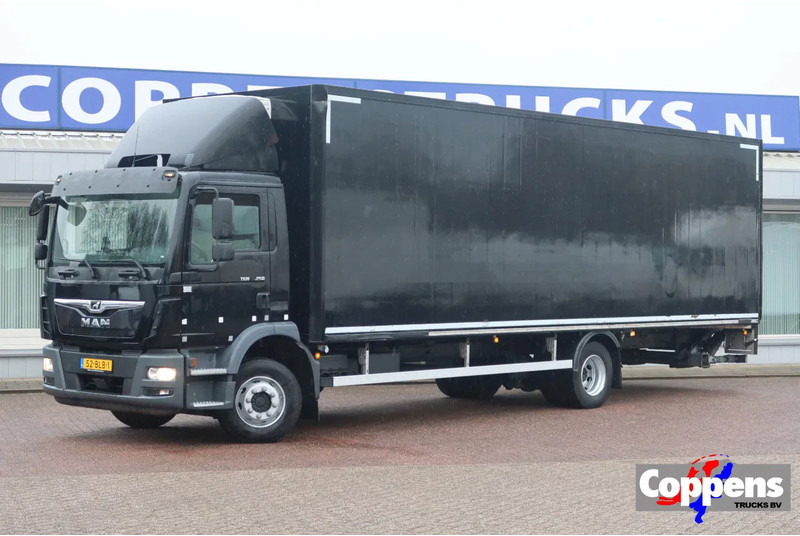 MAN TGM 15.250 Koelwagen Carrier Xarios 350 + DHollandia 2000 kg - Refrigerator truck: picture 1 MAN TGM 15.250 Koelwagen Carrier Xarios 350 + DHollandia 2000 kg - Refrigerator truck: picture 1