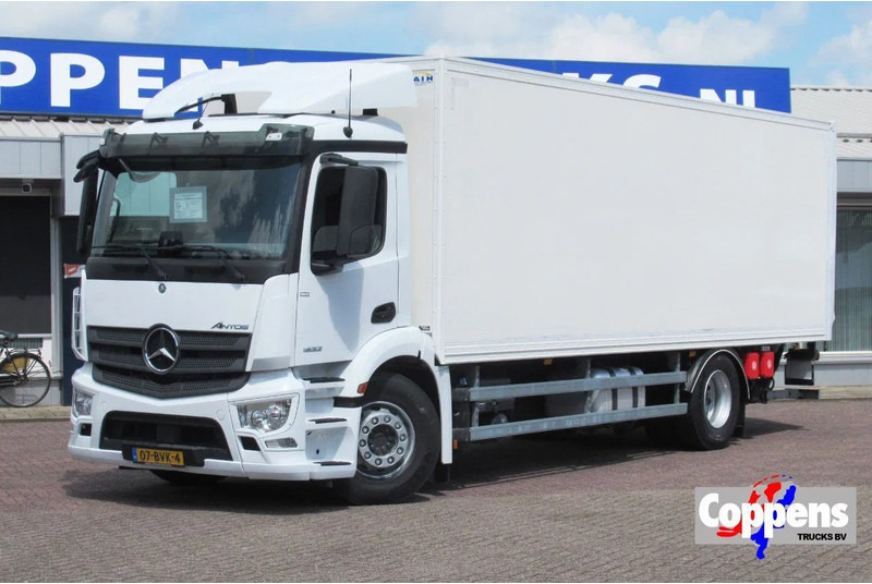 Mercedes-Benz Actros 1832 1832 LL 4x2 - Box truck: picture 1 Mercedes-Benz Actros 1832 1832 LL 4x2 - Box truck: picture 1