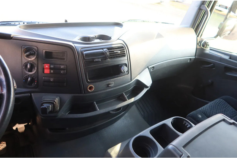 Box truck Mercedes-Benz Atego 818 L bak + klep grijs metallic € 14.650.- euro netto: picture 17