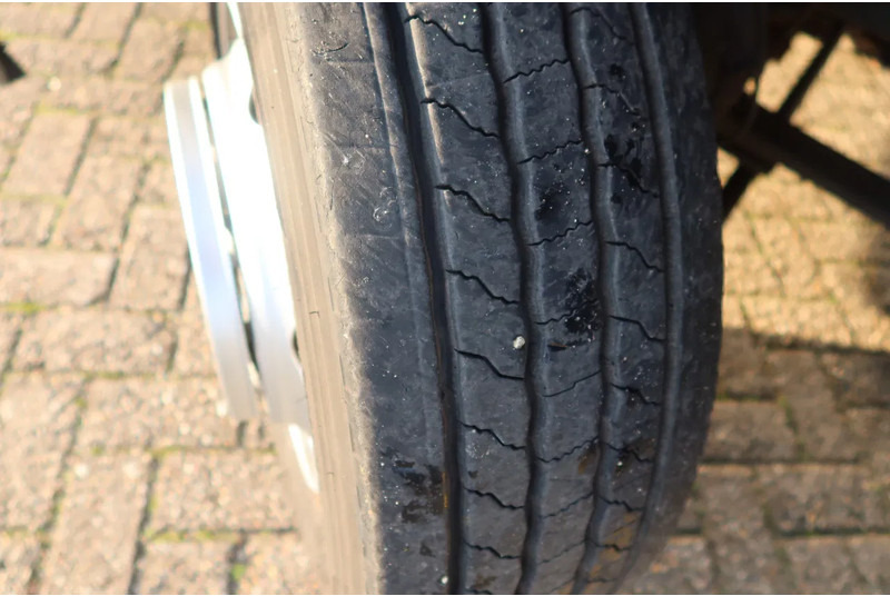 Box truck Mercedes-Benz Atego 818 L bak + klep grijs metallic € 14.650.- euro netto: picture 9