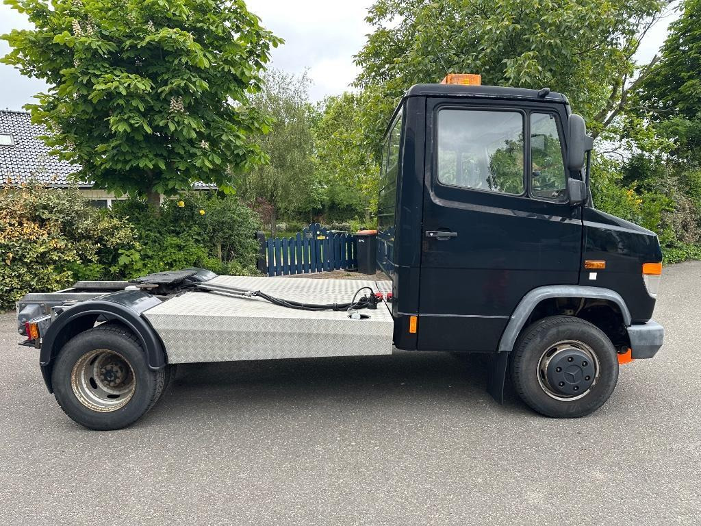 Mercedes Vario 614 814 618 818  BE trekker combi combinatie - Mini artic tractor unit: picture 2 Mercedes Vario 614 814 618 818  BE trekker combi combinatie - Mini artic tractor unit: picture 2