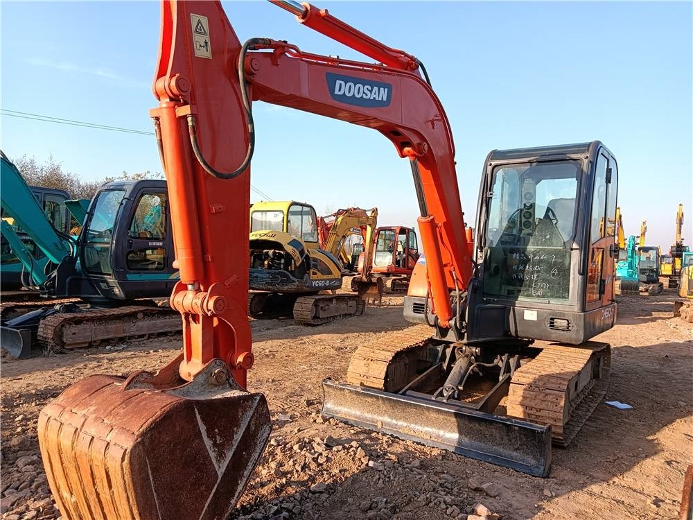Leasing of Doosan DH60-7  Doosan DH60-7: picture 6