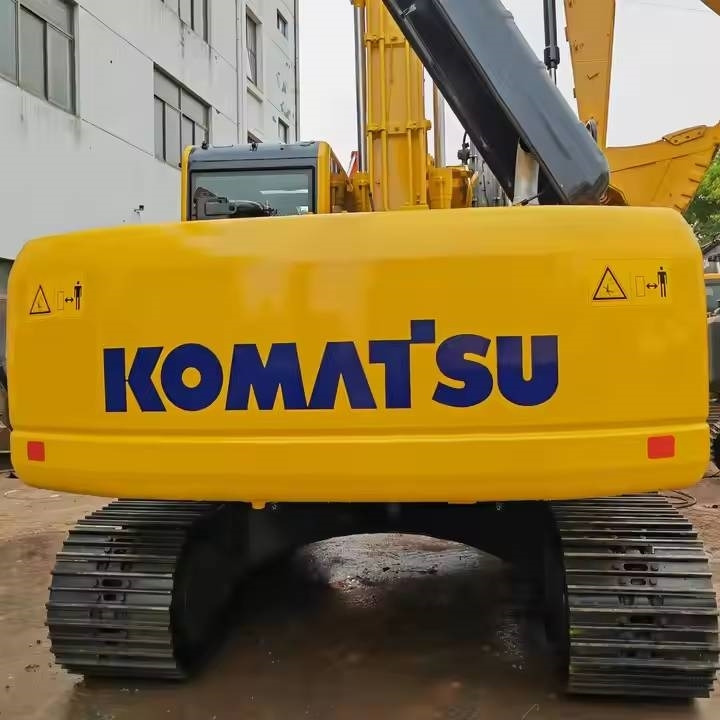 Komatsu PC220-8 - Crawler excavator: picture 3 Komatsu PC220-8 - Crawler excavator: picture 3