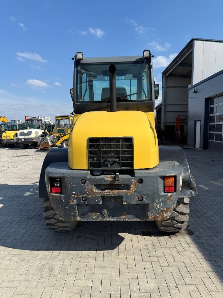 Komatsu WA 100 M-5 - Wheel loader: picture 4 Komatsu WA 100 M-5 - Wheel loader: picture 4