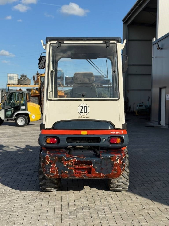 Kubota R 420  - Wheel loader: picture 4 Kubota R 420  - Wheel loader: picture 4