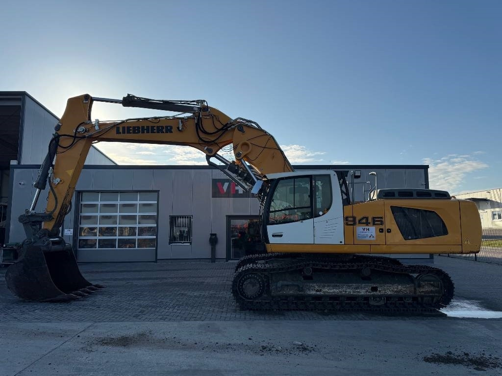 Liebherr R 946 - Crawler excavator: picture 2 Liebherr R 946 - Crawler excavator: picture 2