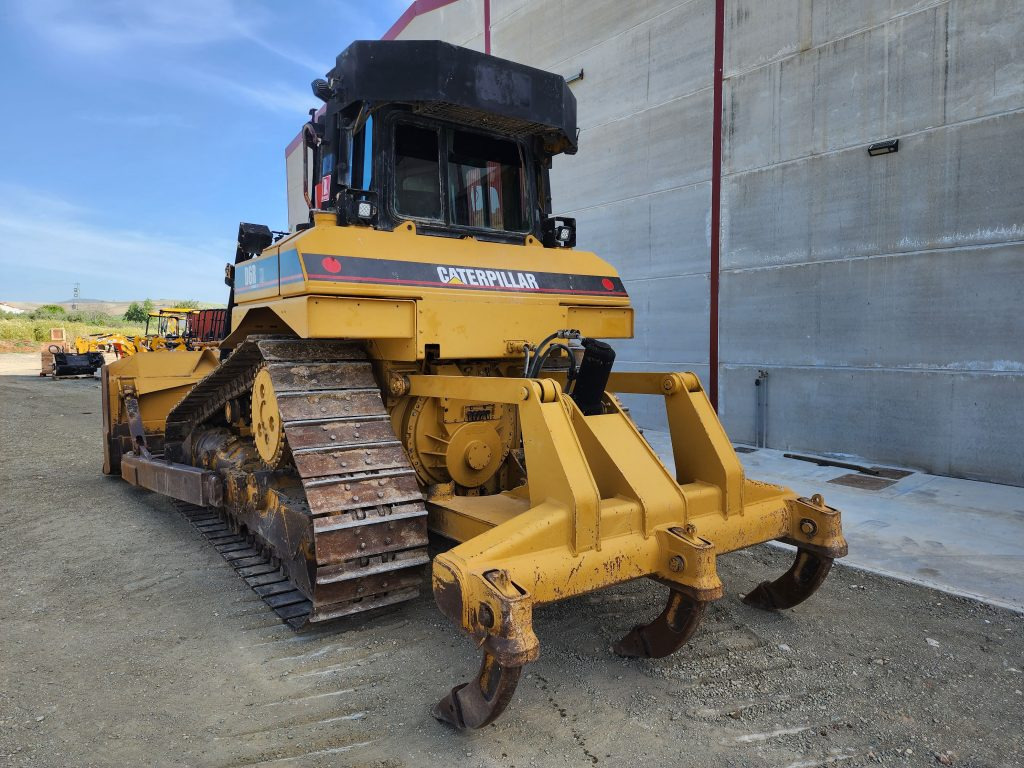 CAT D6R SERIE II - Bulldozer: picture 3 CAT D6R SERIE II - Bulldozer: picture 3