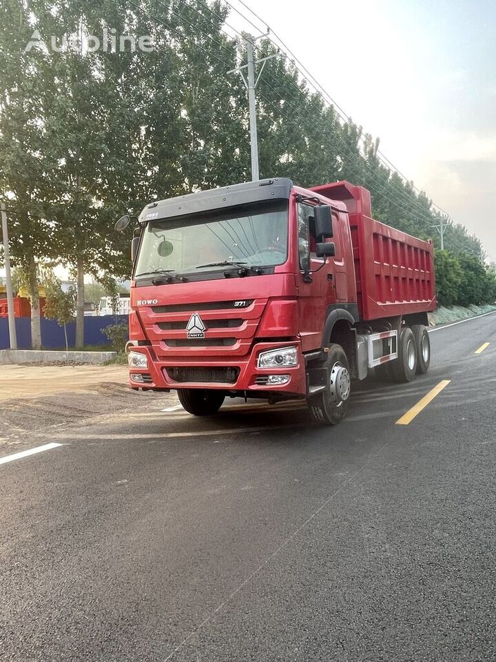 Sinotruk  - Tipper: picture 1 Sinotruk  - Tipper: picture 1