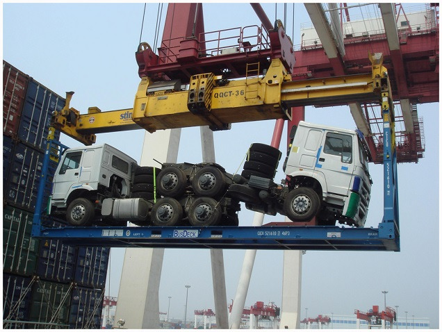 HOWO SINOTRUCK TRACTOR 6X4 371HP - Tractor unit: picture 2 HOWO SINOTRUCK TRACTOR 6X4 371HP - Tractor unit: picture 2