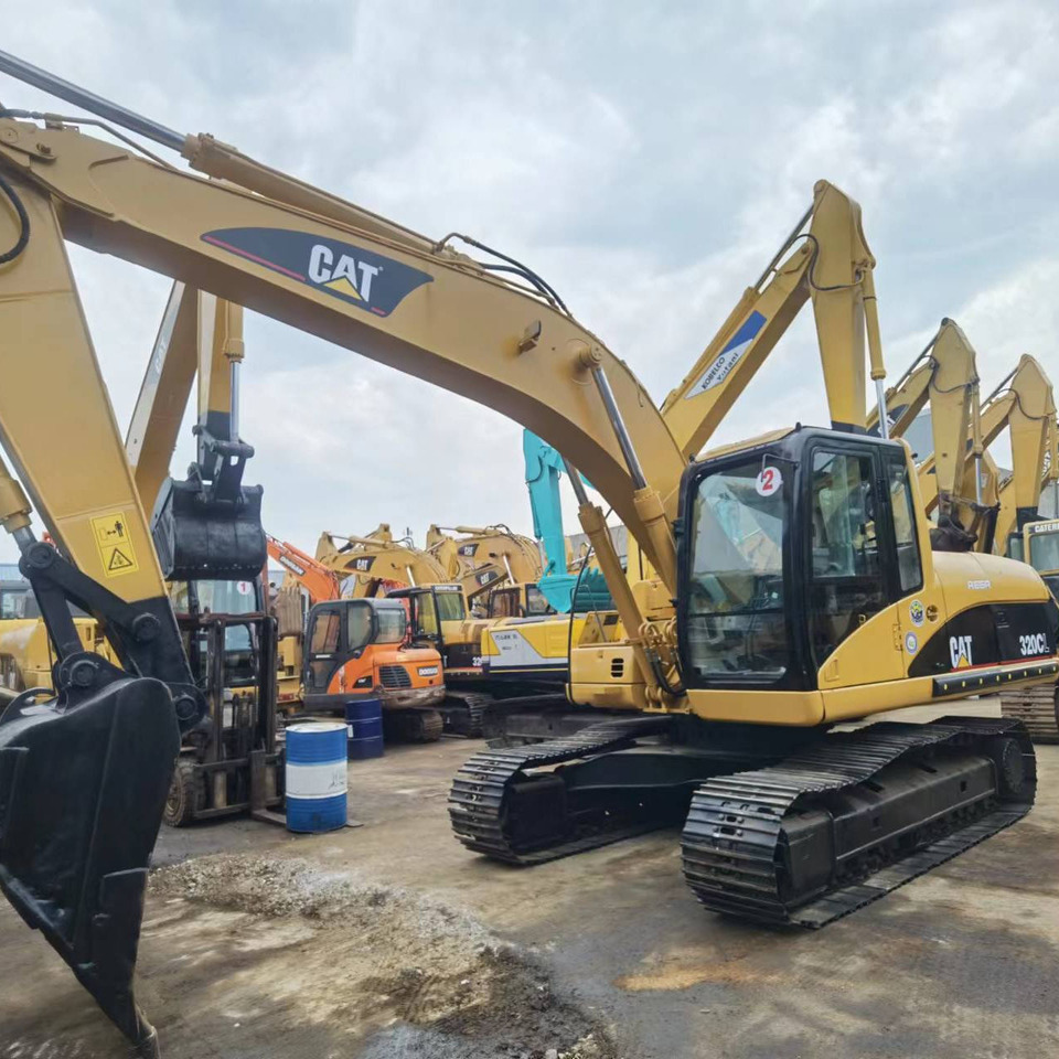 20Tons excavator Used CAT Excavator 320B 320BL 320C 320CL 320D 320D2 320D2L Made In Japan - Crawler excavator: picture 1 20Tons excavator Used CAT Excavator 320B 320BL 320C 320CL 320D 320D2 320D2L Made In Japan - Crawler excavator: picture 1
