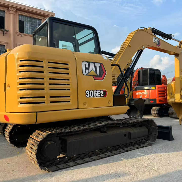 6 Ton Used Cat 305.5 306 307e 308 Crawler Excavator Mini Caterpillar 305.5 E2 for Sale China Cat305.5 Cat305.5e2 Low Price - Excavator: picture 1 6 Ton Used Cat 305.5 306 307e 308 Crawler Excavator Mini Caterpillar 305.5 E2 for Sale China Cat305.5 Cat305.5e2 Low Price - Excavator: picture 1
